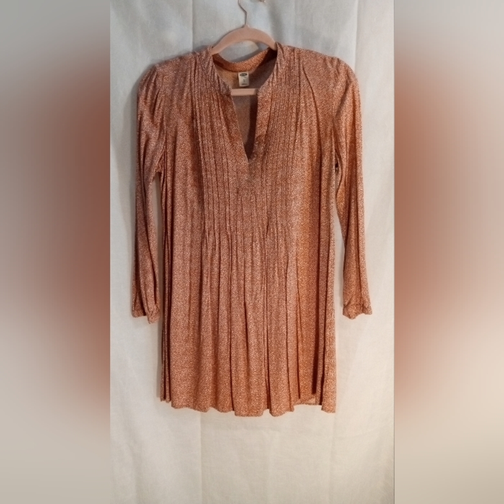 OLD NAVY PLEATED IN FRONT 3/4 LENGTH SLEEVE BLOUSE